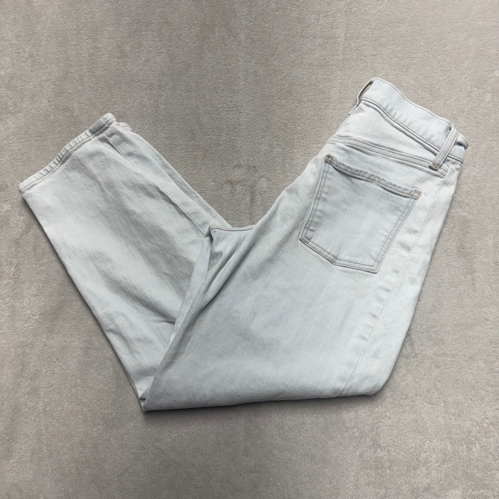 Old Navy Womens High Rise Barrel Leg Jeans Light Wash Sz 0 Curved Tapered Denim